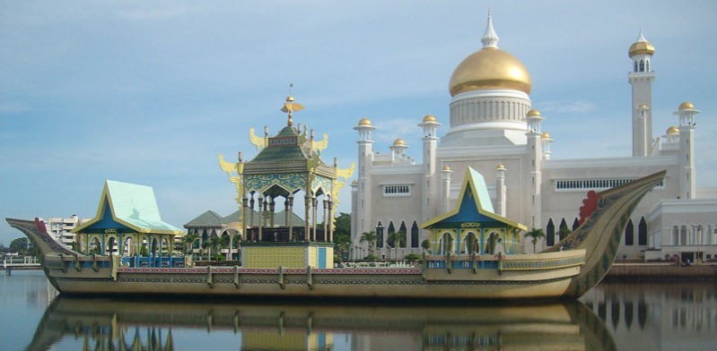 boat in brunei