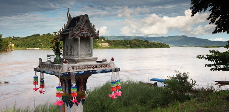 NOV2013_golden-thailand