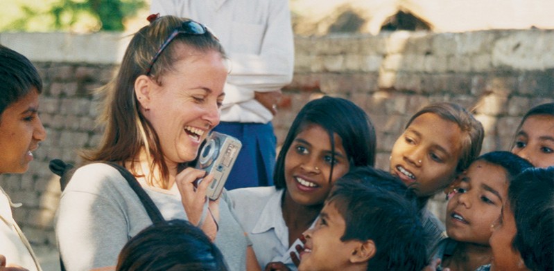 DEC2013_12-ways-travellers-give