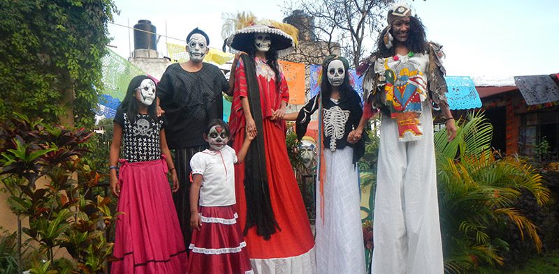 Dad of the Dead fancy dress in Mexico