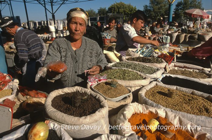 Rostos locais do Uzbequistão por Steve Davey