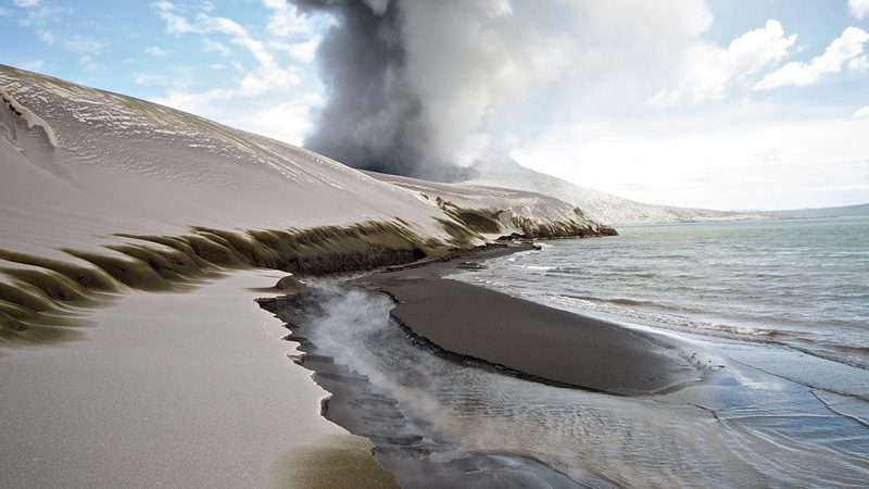 Volcanic ash beaches near Rabaul. Image Taro Taylor, Flickr 