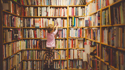 10 writers that travellers couldn’t live without