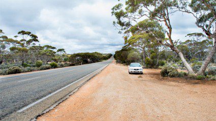 Photos: this is what it looks like to cross the Nullarbor