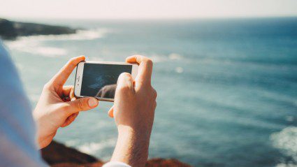 We sent an internet addict on a trip without phones. This is what happened