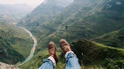 9 places you should never take a selfie