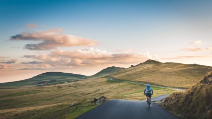 intrepid cycling tours