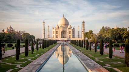 Photographers be warned: the Taj Mahal will be covered in mud for a year