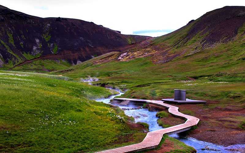 Spijsverteringsorgaan oud Spoedig 6 hot springs in Iceland even better than the Blue Lagoon | Intrepid Travel  Blog - The Journal