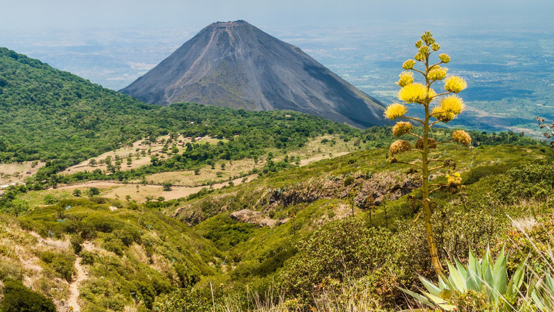 El Salvador volcano