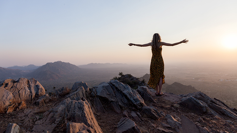 travelling india alone female