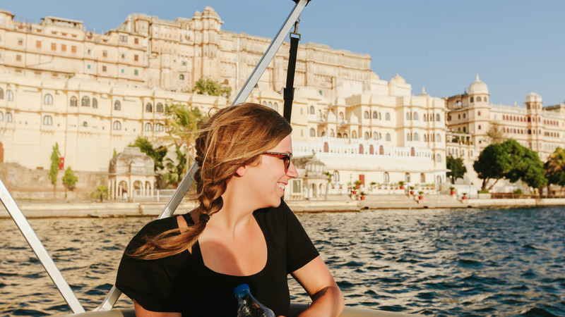 Solo travel India Udaipur boat