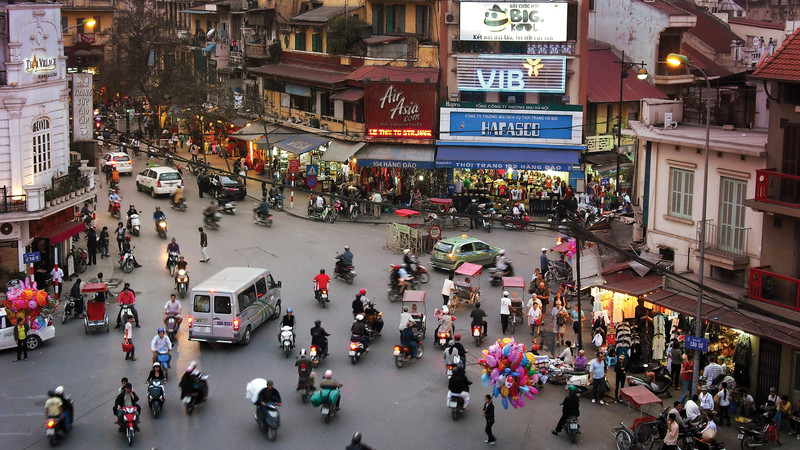 Hanoi Traffic Daunts Tourists - The New York Times