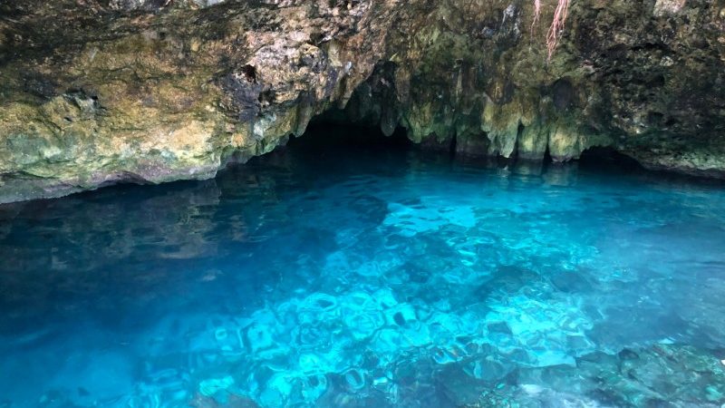 Grand Cenote cellophane blue