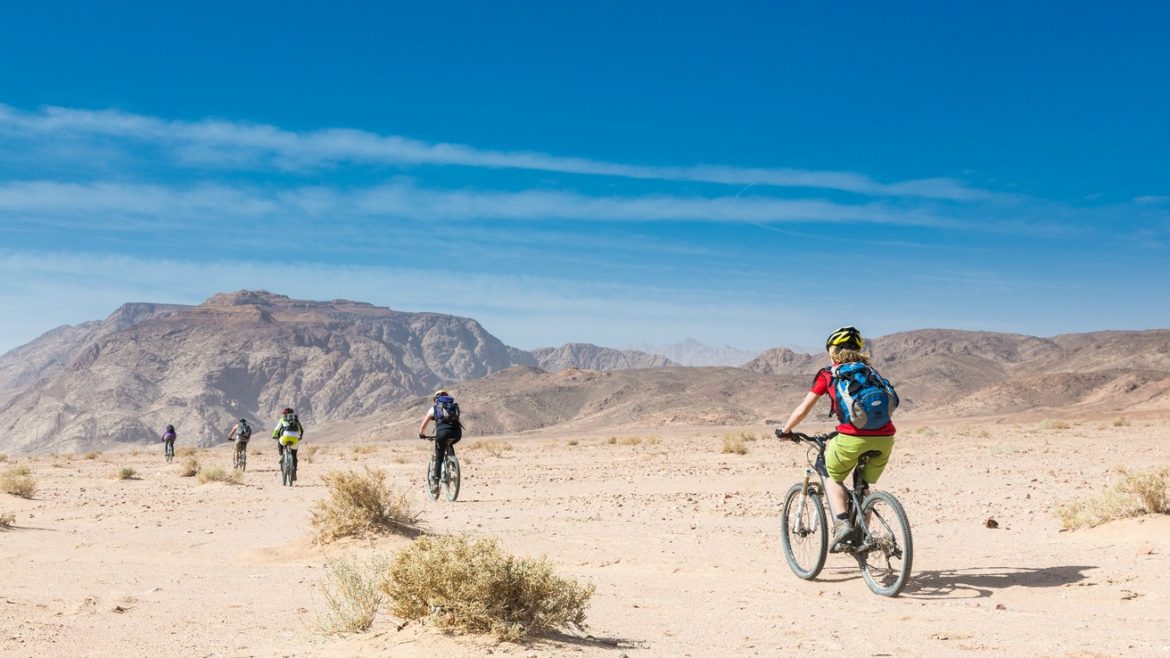 Jordan bike tour cycling desert