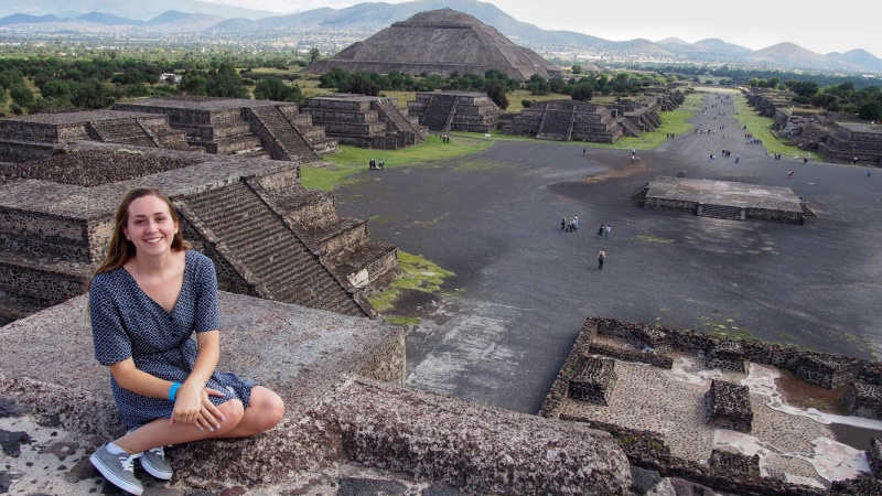 solo male travel mexico