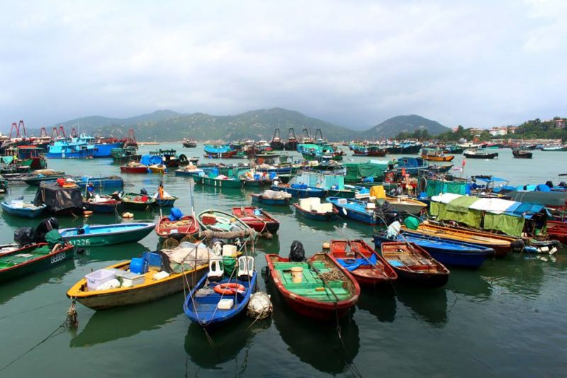 Cheung Chau's waterfront 