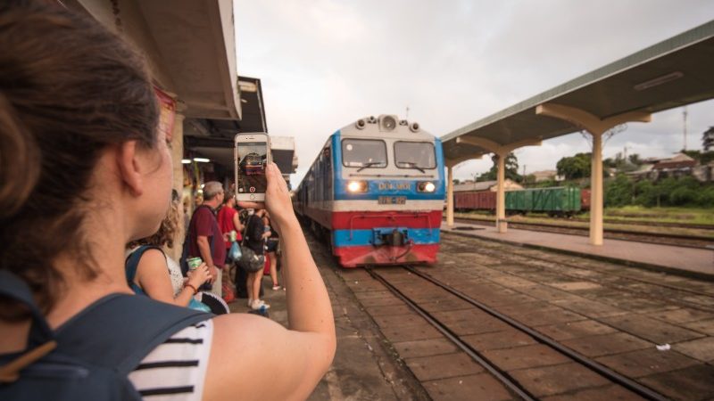 Overnight train arriving at Hue 