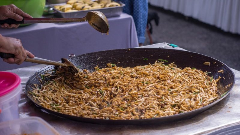 Wok filled with Char Koay Teow