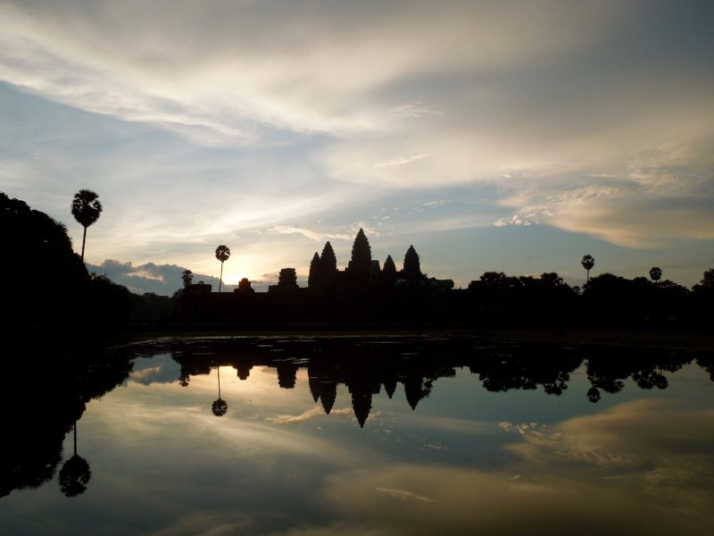 Angkor Wat guide sunrise