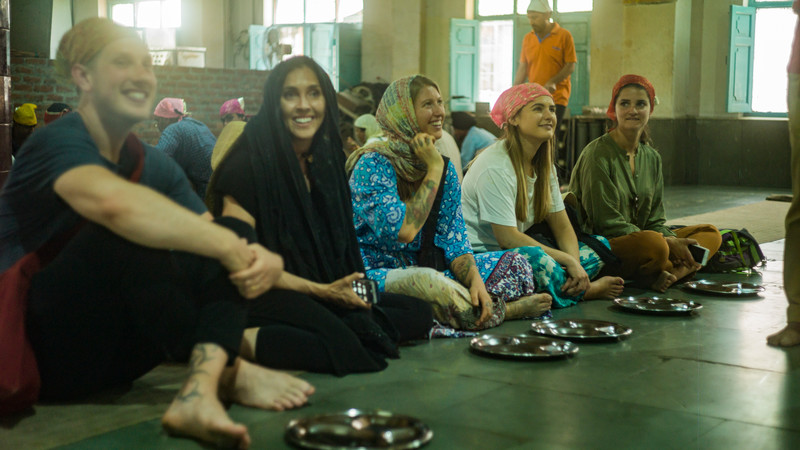 India vegan tour temple Delhi