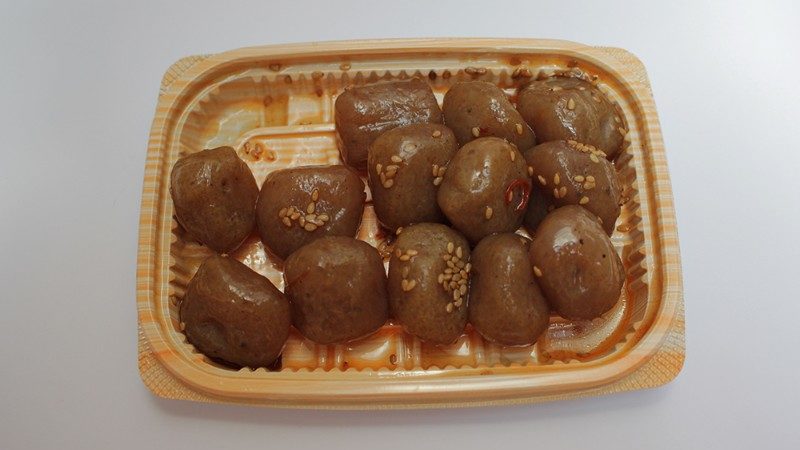 Balls of konyakku on a plate