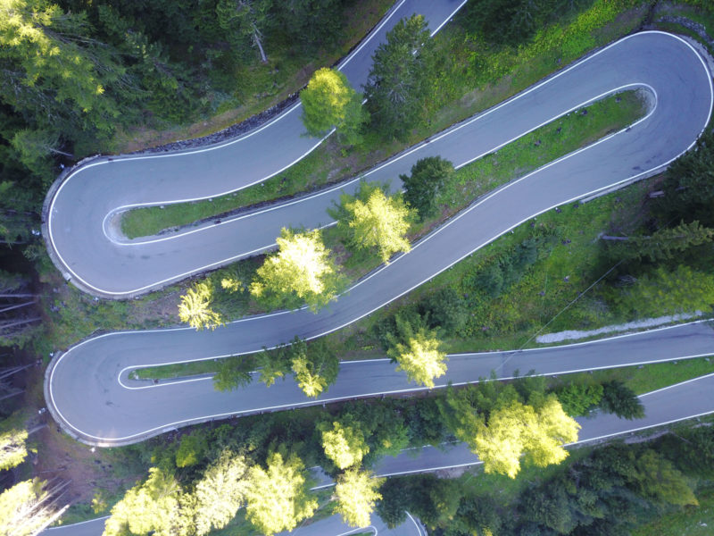 cycle French Alps switchbacks