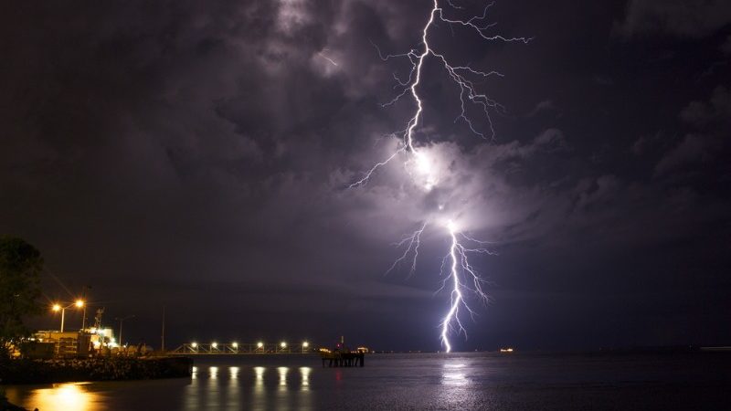 Lightning bolts above Darwin