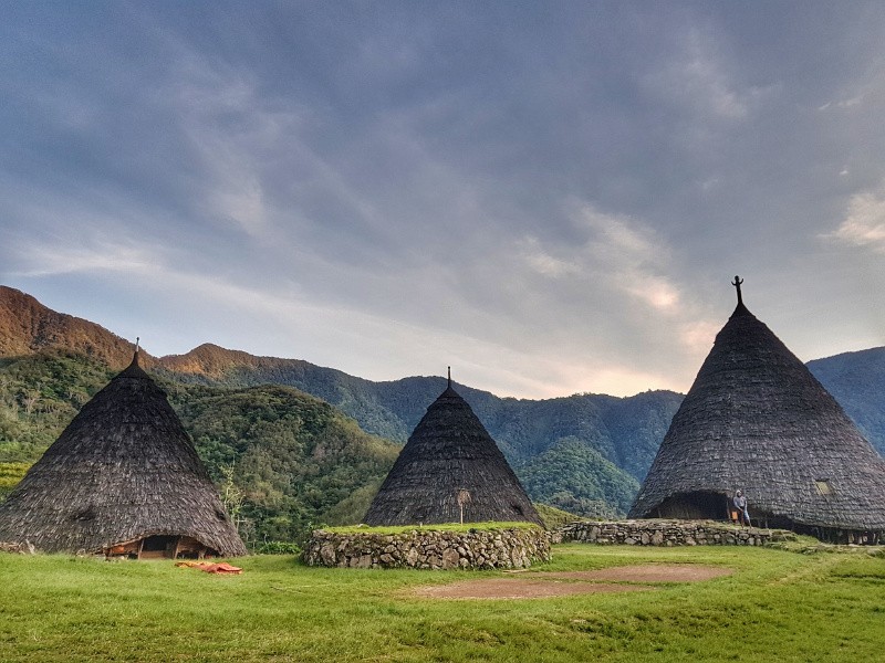 pictures of Indonesia