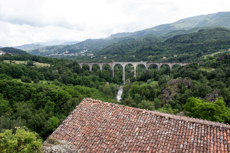 cycling Italy Tuscany