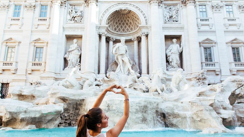 Trevi Fountain