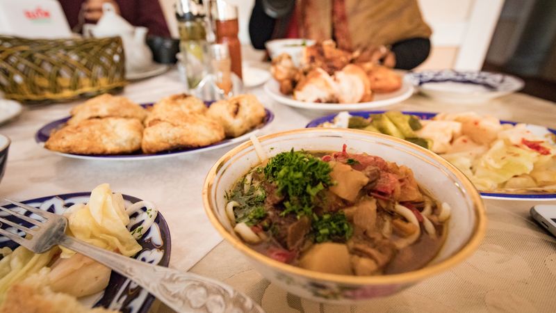 Central Asian Cuisine & Food - Kalpak Travel