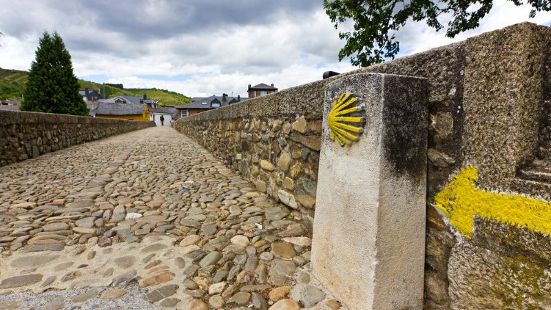 Roman bridge in Molinaseca, Camino de Santiago