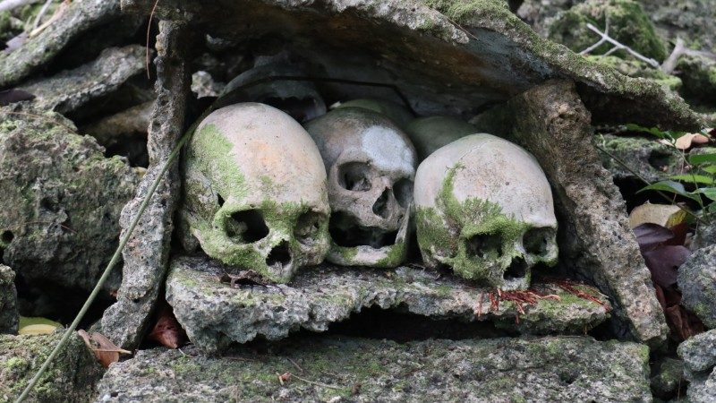 A tomb made of skulls