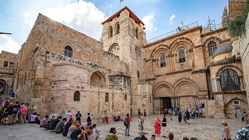 Holy Church of the Sepulchre, Jerusalem. Photo by Justin Meneguzzi.