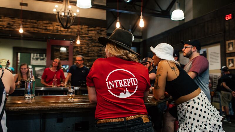 Tour leader standing at a bar in Nashville