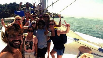 sailboat ocean tour