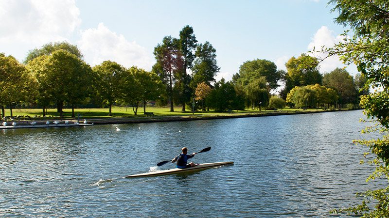 A kayaker on the River Thames