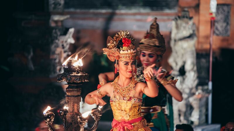 Local dancers in traditional dress.