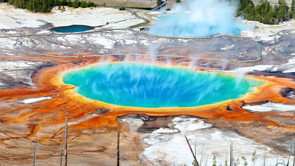 Grand Prismatic Spring in Yellowstone National Park, Wyoming