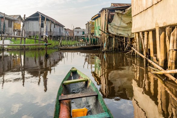 A boat gliding into Ganvie village