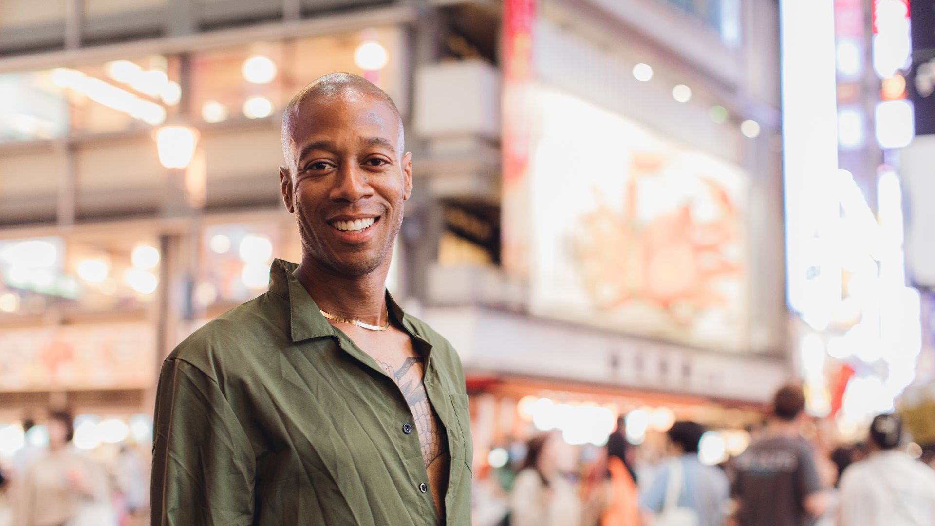 A solo traveller in Japan.
