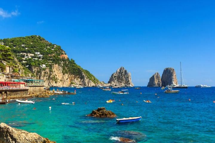 Amalfi Coast: Hike, Boat & Kayak | Intrepid Travel AU