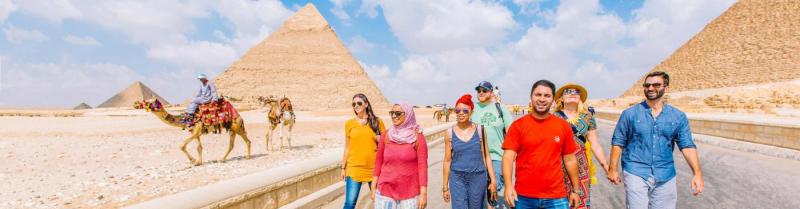 Travellers exploring Egypt