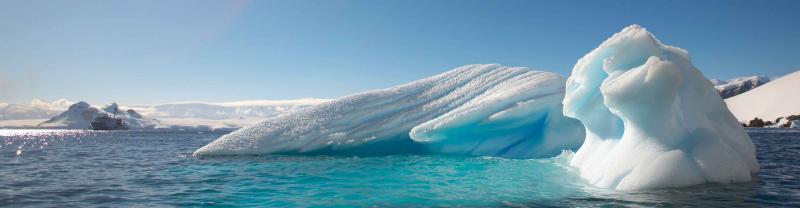 Antarctica_iceberg