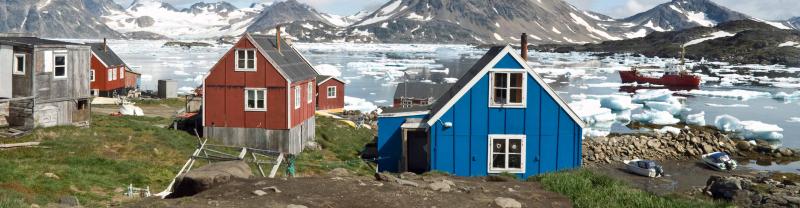 arctic-greenland-houses-ice