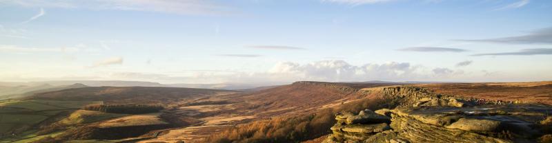 A scenic view of Stanage Edge in Peak District 