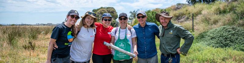 Volunteers at the Blue Carbon Lab project In Australia