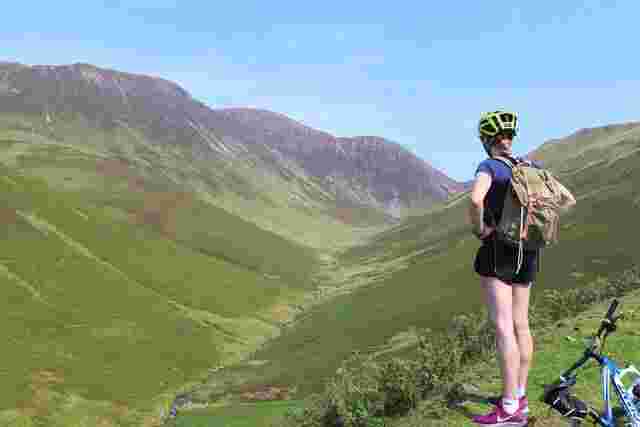 A cyclist on the Newland Pass in the Lake District