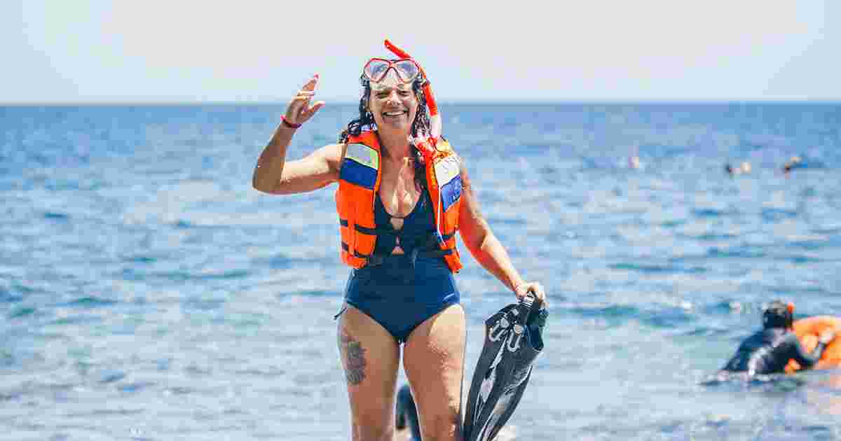 Traveler goes snorkeling in Lovina